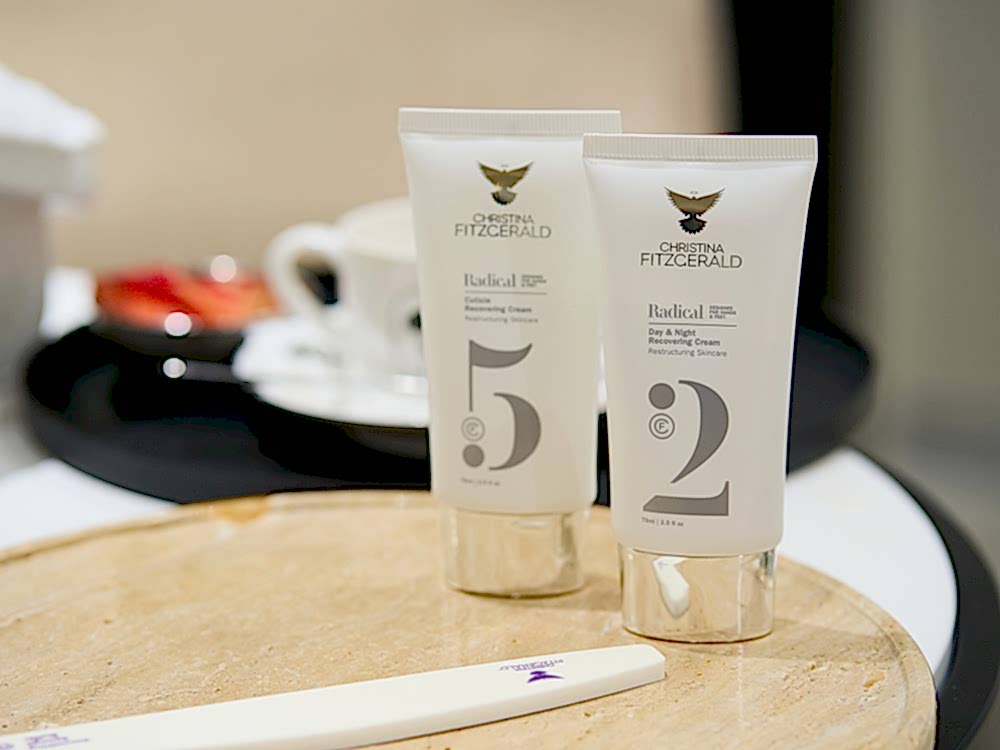 Маникюр + антивозрастной уход Christina Fitzgerald