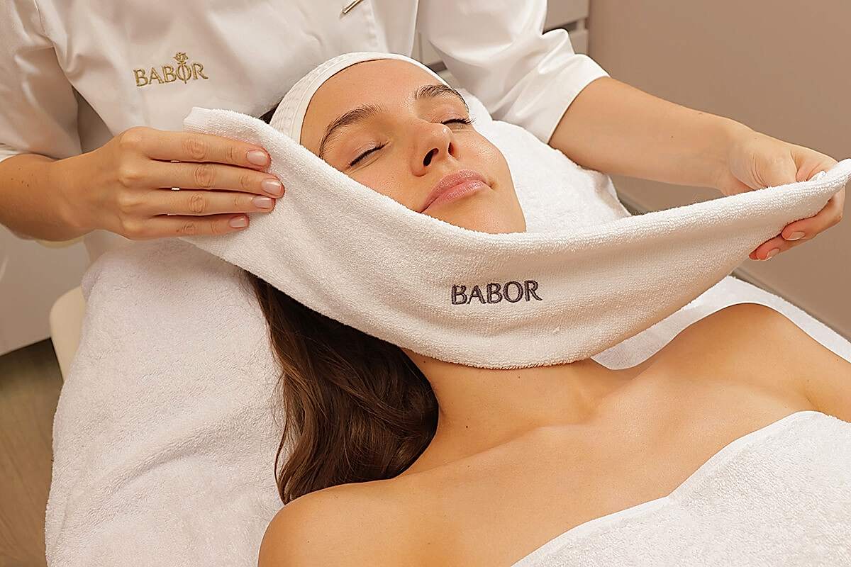 ОСВЕТЛЕНИЕ & РОВНЫЙ ЦВЕТ