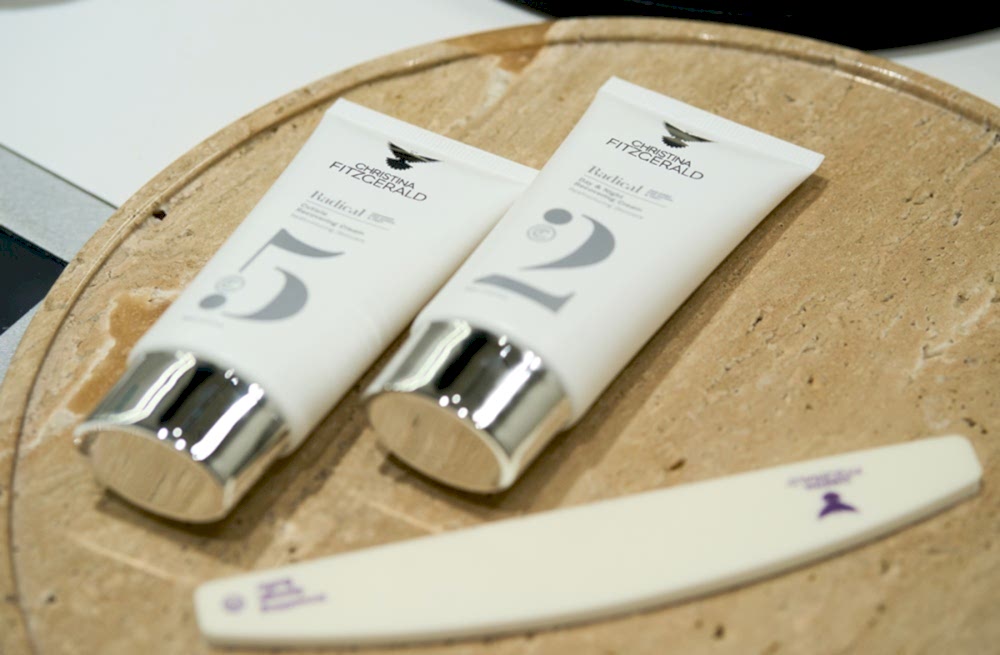 Авторский маникюр-уход Christina Fitzgerald