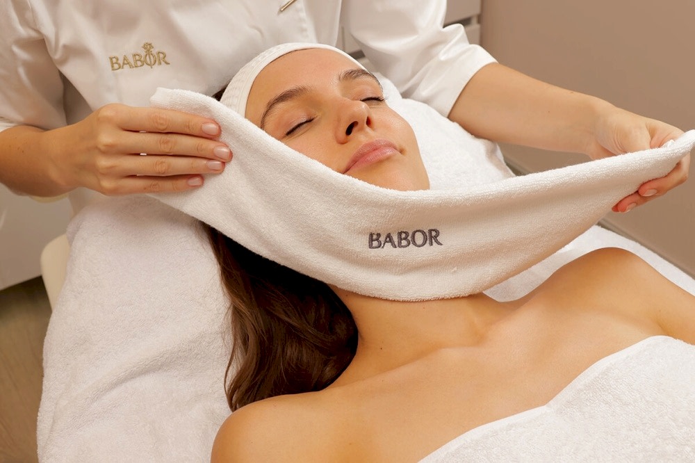 ОСВЕТЛЕНИЕ & РОВНЫЙ ЦВЕТ