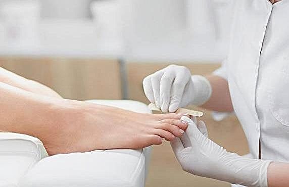 Комплексный педикюр-уход Christina Fitzgerald